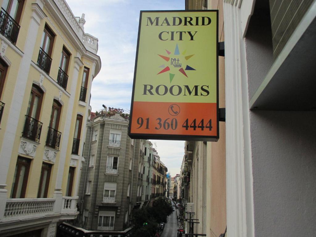 Madrid City Rooms Exterior photo